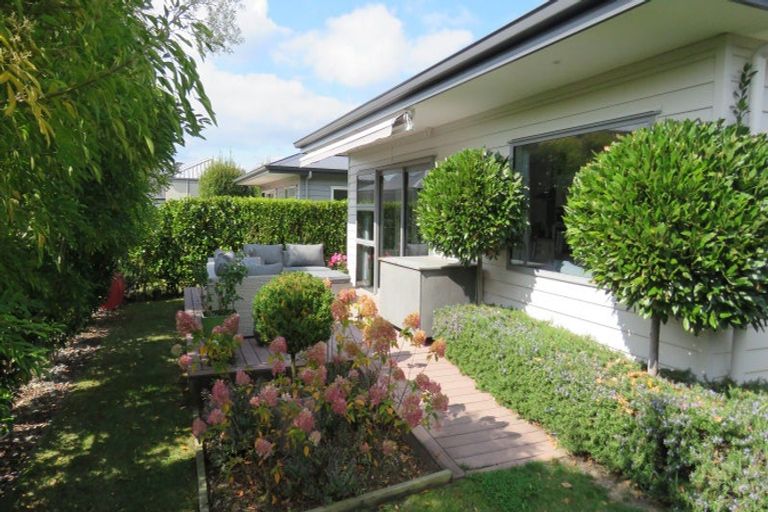 Photo of property in 23 Chateau Crescent, Rangatira Park, Taupo, 3330