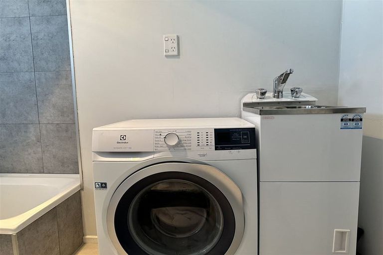 Photo of property in 1/345 Burnett Street, Ashburton, 7700