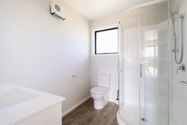 Photo of property in 43 Awa Toru Drive, Fairfield, Dunedin, 9018