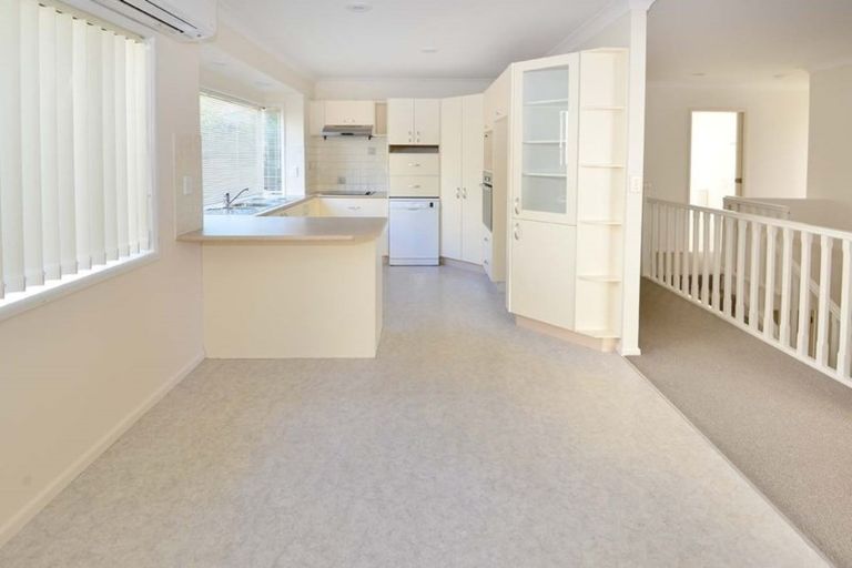 Photo of property in 3/42 Bay Street, Red Beach, 0932
