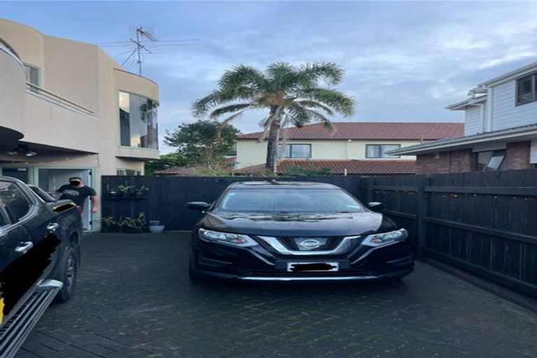 Photo of property in 2/41 Macleans Road, Bucklands Beach, Auckland, 2014