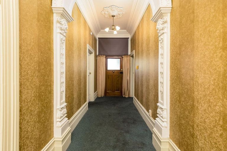 Photo of property in 30 Rhodes Street, Waimate, 7924