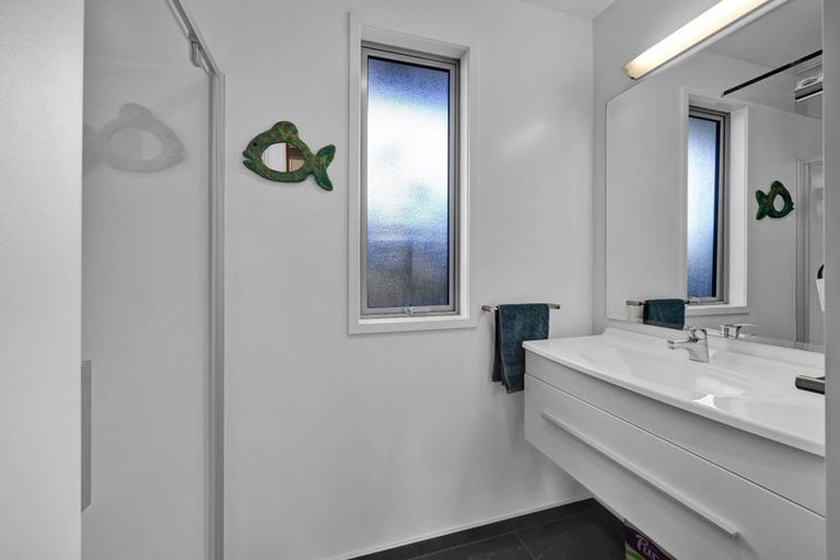 Photo of property in 11 Jade Place, Bell Block, New Plymouth, 4312