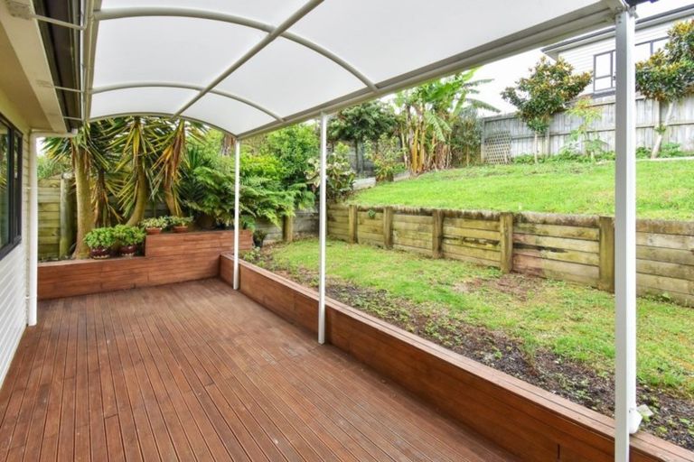 Photo of property in 55 Saralee Drive, Manurewa, Auckland, 2105