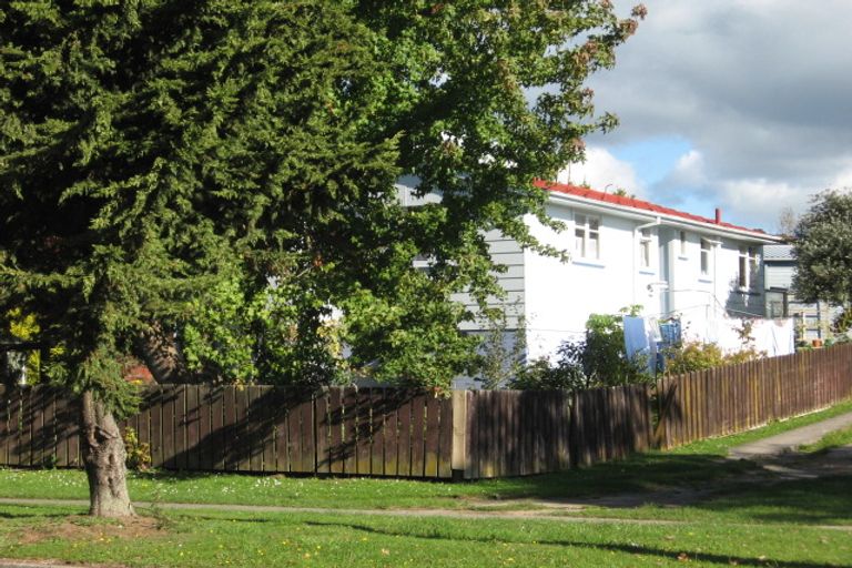 Photo of property in 223 Balmoral Drive, Tokoroa, 3420