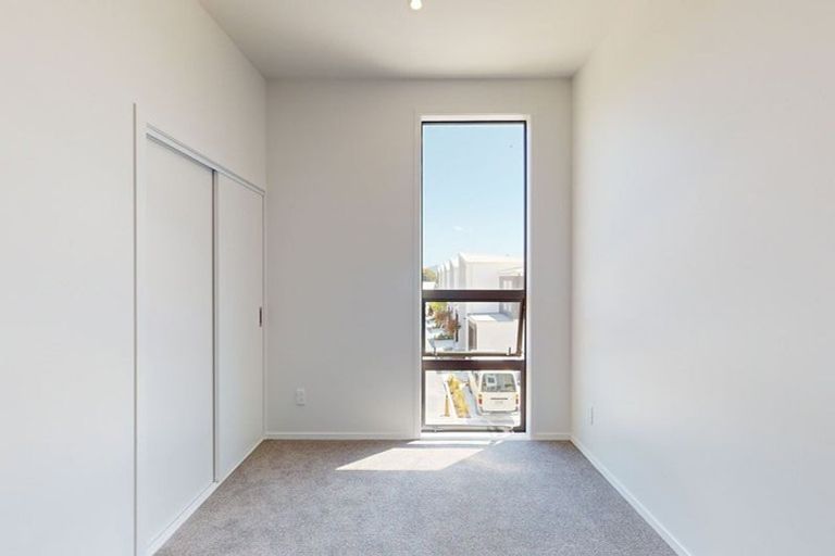 Photo of property in 12 Houhere Street, Paraparaumu, 5032