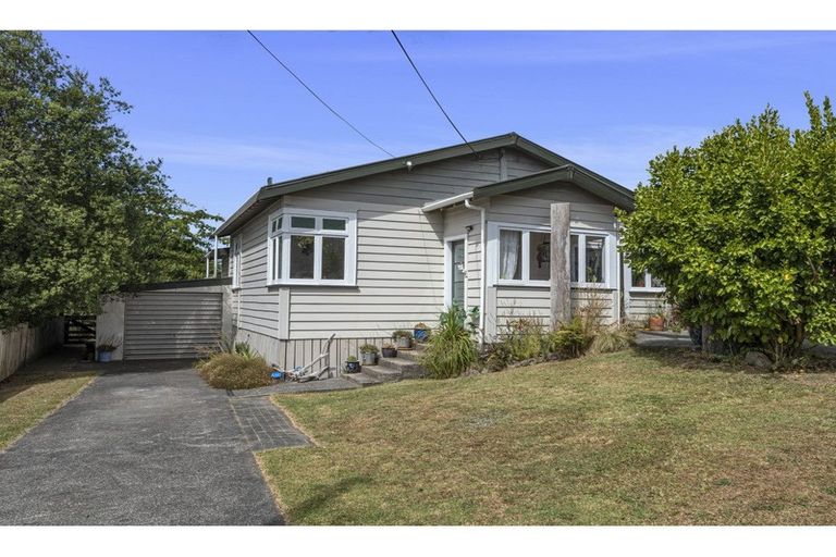 Photo of property in 3 View Road, Hikurangi, 0114