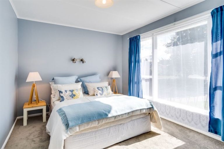 Photo of property in 1 James Foley Avenue, Pirimai, Napier, 4112