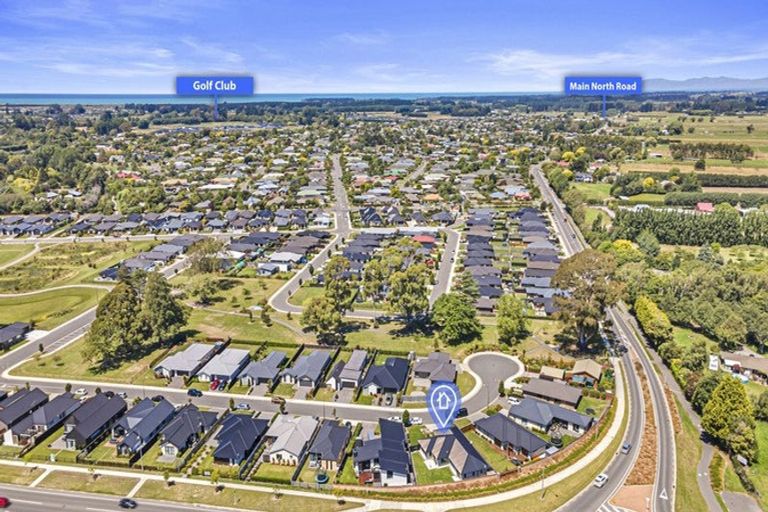 Photo of property in 22 John Raven Lane, Woodend, 7610