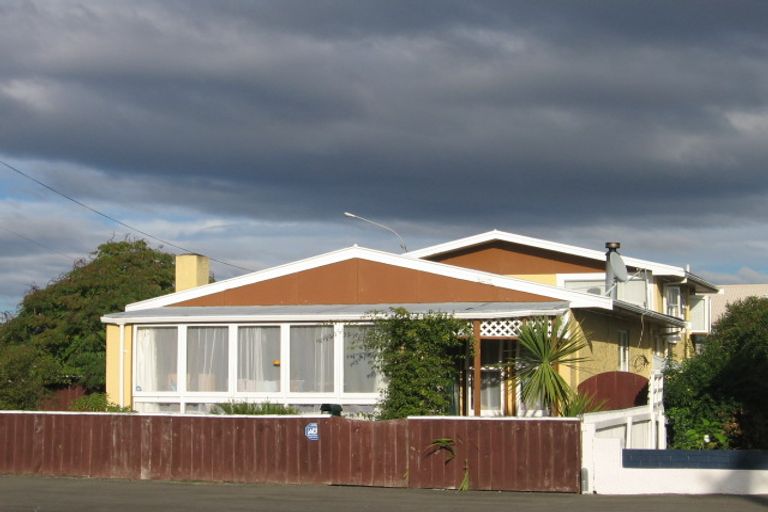 Photo of property in 114 Charles Street, Westshore, Napier, 4110