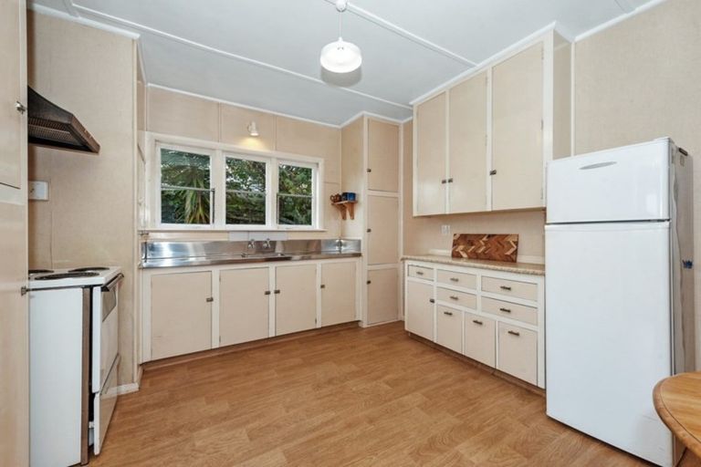 Photo of property in 24 Wilson Street, Hamilton East, Hamilton, 3216