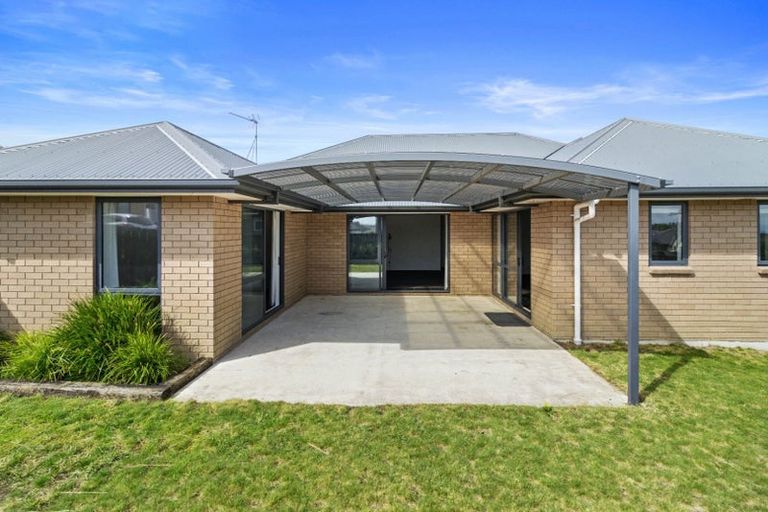 Photo of property in 30 Keston Crescent, Flagstaff, Hamilton, 3210