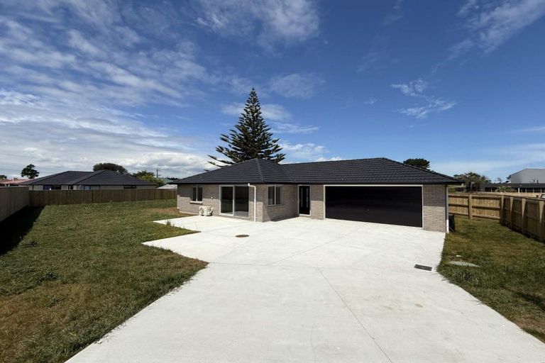 Photo of property in 5 Atea Place, Hawera, 4610