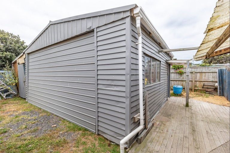 Photo of property in 13 Koputara Road, Himatangi Beach, Foxton, 4891