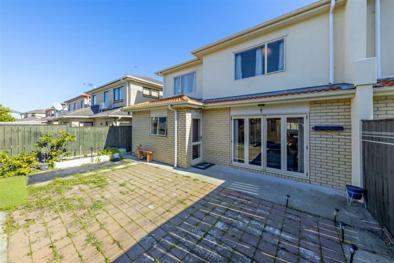 Photo of property in 45 Agapanthus Place, Flat Bush, Auckland, 2016