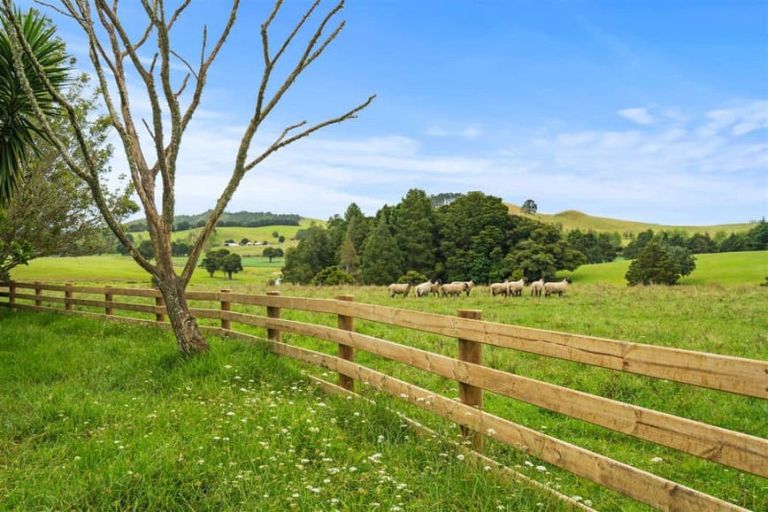 Photo of property in 120 Springs Road, Poroti, Whangarei, 0179