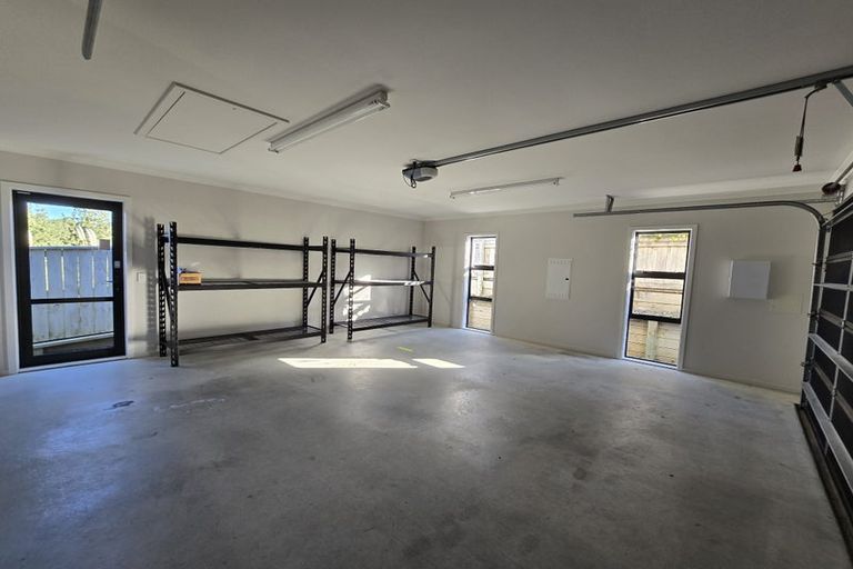 Photo of property in 116 Endeavour Drive, Whitby, Porirua, 5024