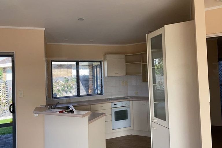 Photo of property in 39 Nirvana Way, Mount Roskill, Auckland, 1041