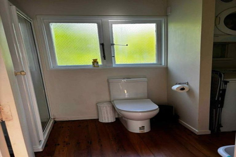 Photo of property in 9 Ngaio Gorge Road, Ngaio, Wellington, 6035