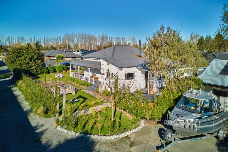 Photo of property in 260 Talbot Street, Geraldine, 7930