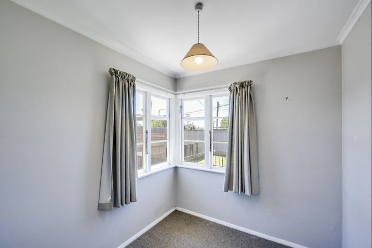 Photo of property in 2/1 Murphy Road, Taradale, Napier, 4112