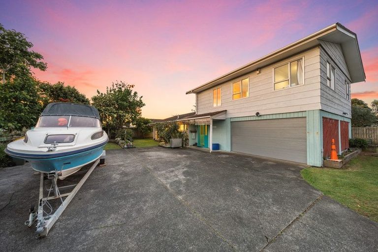 Photo of property in 13 Huber Street, Weymouth, Auckland, 2103