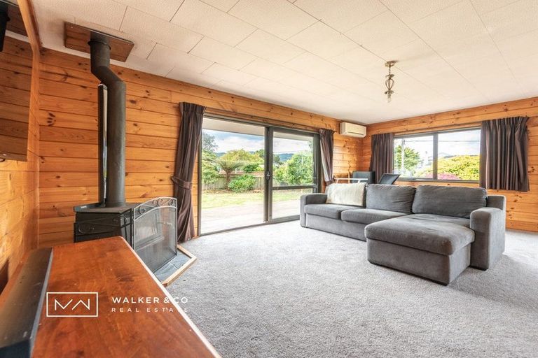 Photo of property in 84 Holdsworth Avenue, Trentham, Upper Hutt, 5018