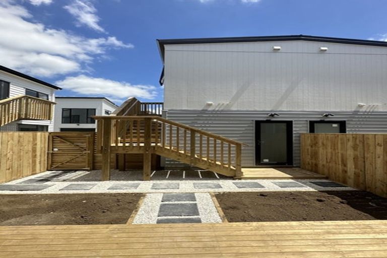 Photo of property in 49 Survila Street, Papakura, 2110