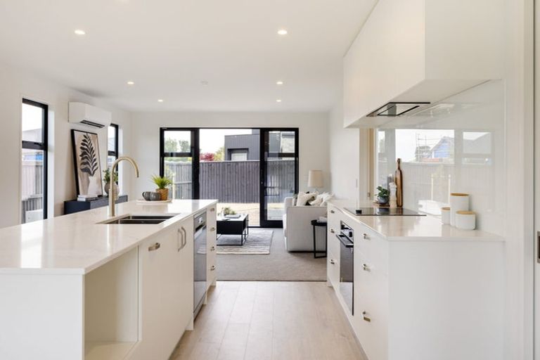 Photo of property in 31 River Stone Drive, Halswell, Christchurch, 8025