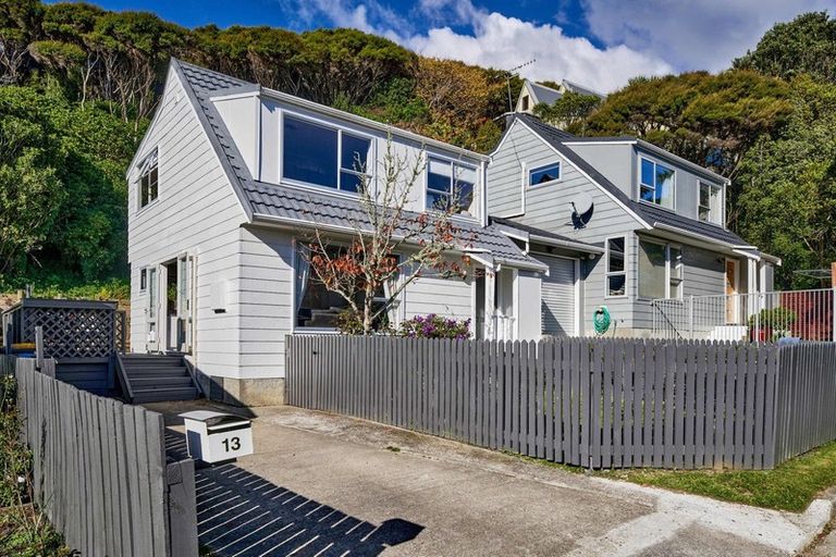 Photo of property in 13 Yarrow Place, Papakowhai, Porirua, 5024