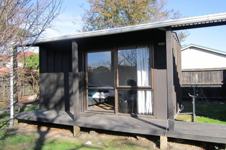 Photo of property in 54 Peer Street, Upper Riccarton, Christchurch, 8041