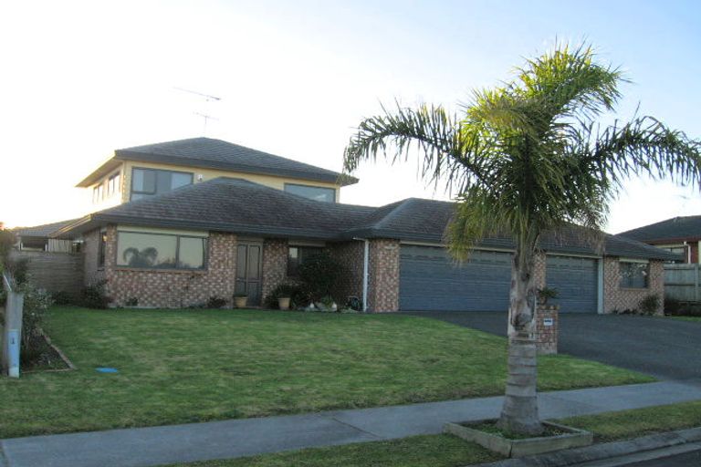 Photo of property in 6 Waru Nui Court, Orewa, 0931