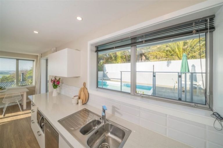 Photo of property in 11 Clementine Lane, Mount Pleasant, Christchurch, 8081