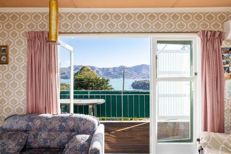 Photo of property in 64 Bayview Road, Charteris Bay, Lyttelton, 8971