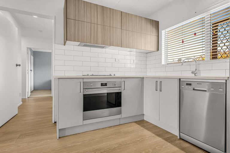 Photo of property in 6 Gipps Place, Tamatea, Napier, 4112