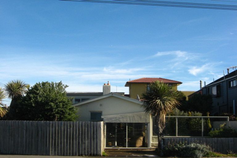 Photo of property in 369 Marine Parade, New Brighton, Christchurch, 8061