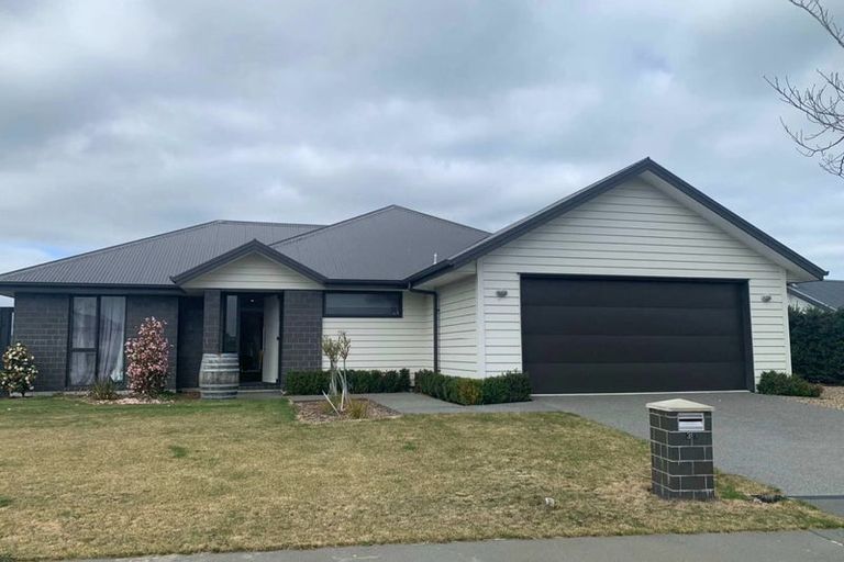 Photo of property in 30 Fairmont Rise, West Melton, 7618