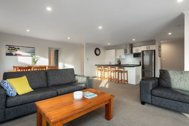 Photo of property in 101 Falcon Drive, Welcome Bay, Tauranga, 3112