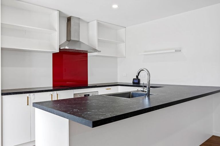 Photo of property in 393c Linwood Avenue, Bromley, Christchurch, 8062