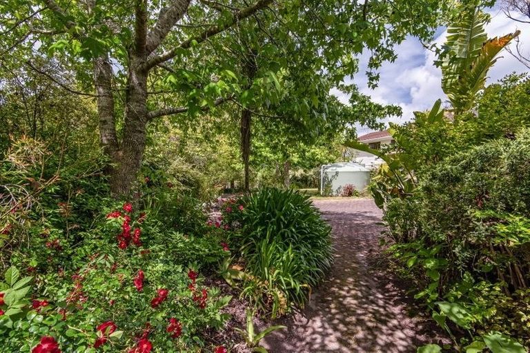 Photo of property in 348 Blackbridge Road, Dairy Flat, Albany, 0794