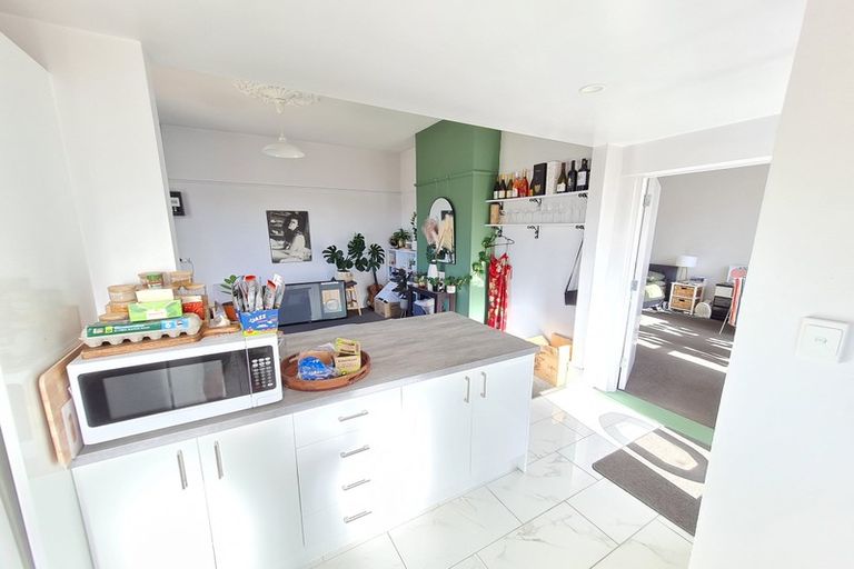 Photo of property in 2/164 Shaw Avenue, New Brighton, Christchurch, 8083