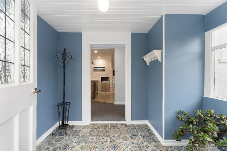 Photo of property in 81 Oram Avenue, New Brighton, Christchurch, 8061