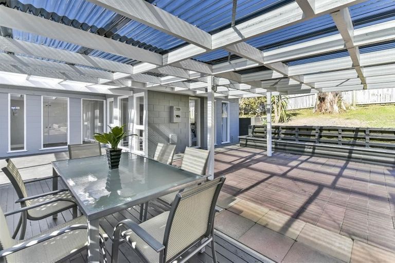 Photo of property in 7 Phoenix Place, Papatoetoe, Auckland, 2025