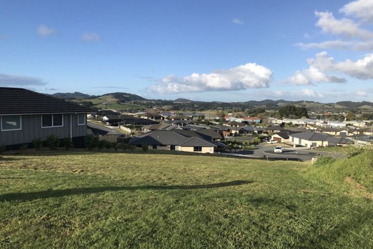 Photo of property in 70 Pebble Beach Boulevard, Te Kamo, Whangarei, 0112