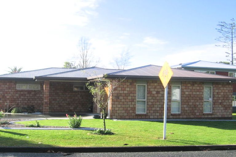 Photo of property in 6 Kereru Street, Maunu, Whangarei, 0110