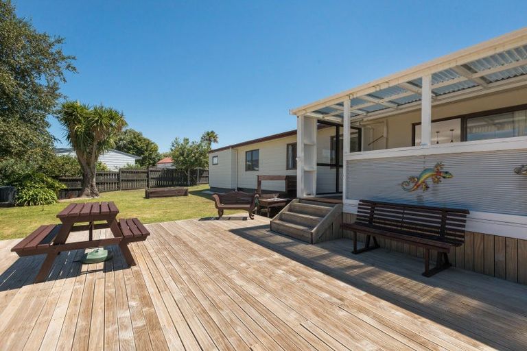 Photo of property in 56 Fairview Road, Katikati, 3129