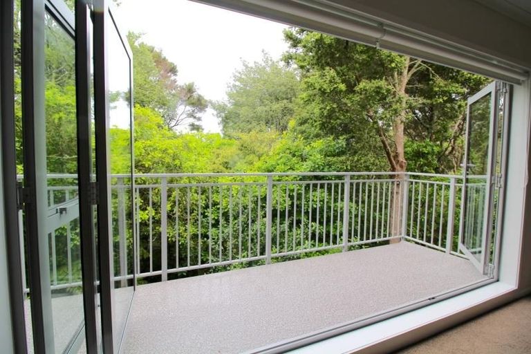 Photo of property in 15/13 Kaihu Street, Northcote, Auckland, 0627