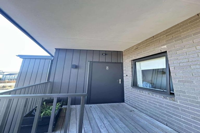 Photo of property in 8/38 Jane Maree Road, Kumeu, 0810