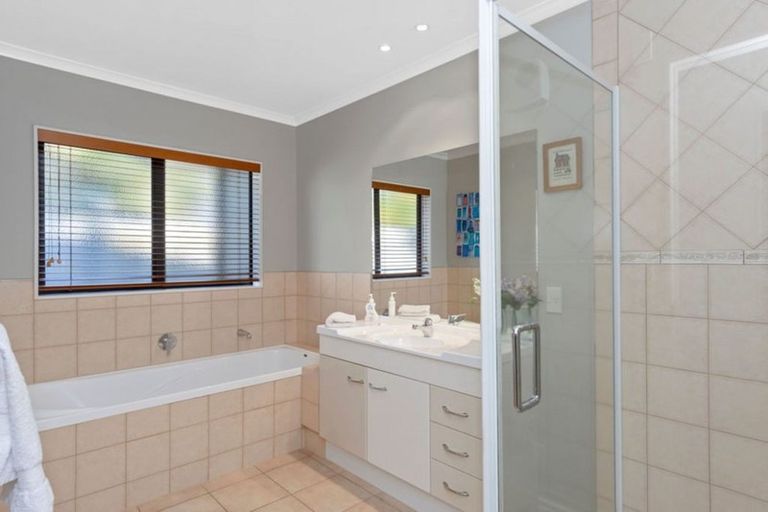 Photo of property in 36 Oriental Parade, Papamoa Beach, Papamoa, 3118