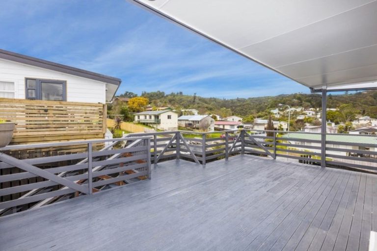 Photo of property in 34 Blueberry Grove, Timberlea, Upper Hutt, 5018